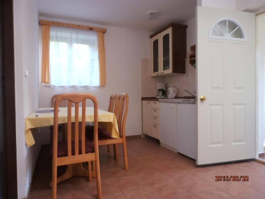 Ubytovani U Machova Jezera - Apartmany - Ludmila Grulisova Доксы Экстерьер фото