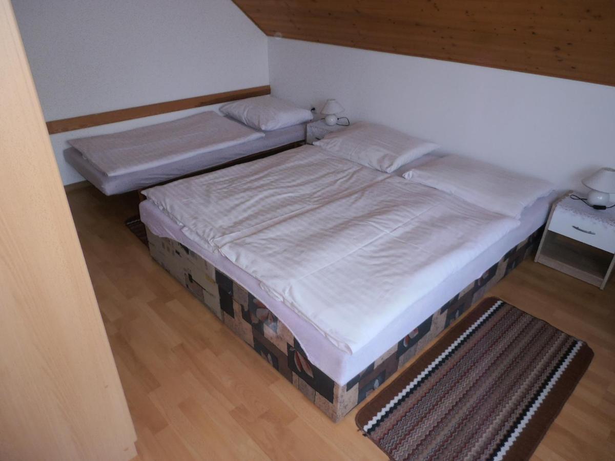 Ubytovani U Machova Jezera - Apartmany - Ludmila Grulisova Доксы Экстерьер фото